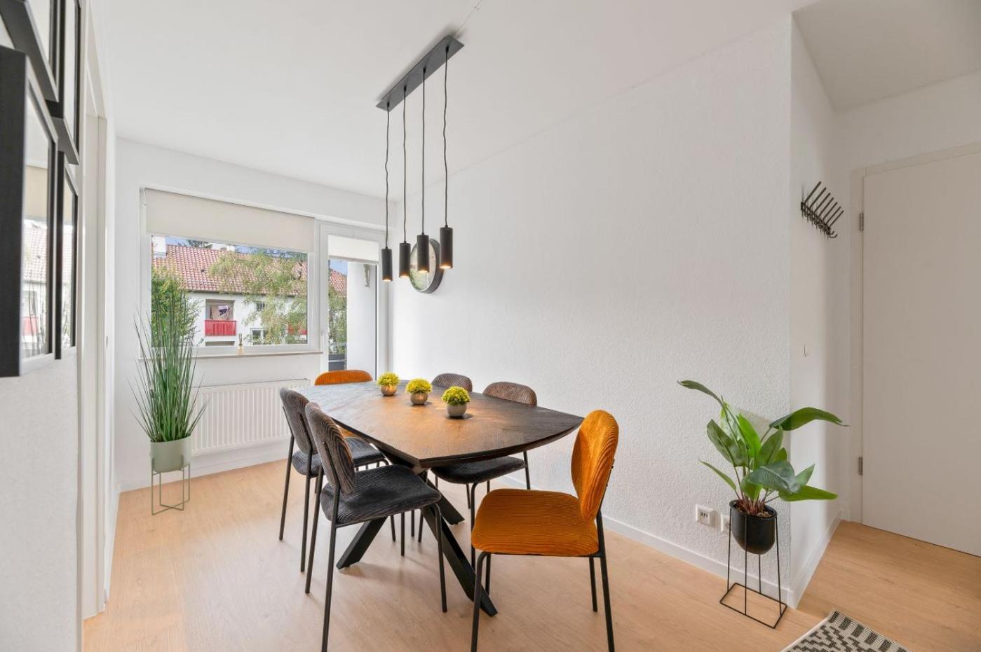 Apartamento Westside Flat - 5Min To Downtown Ludwigsburg Exterior foto